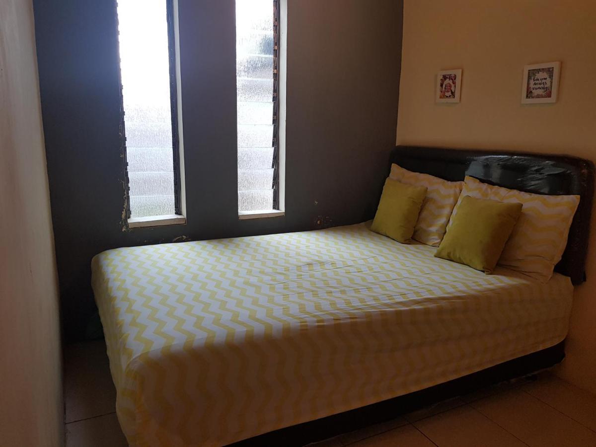 Villa Batu Keluarga Nn Екстериор снимка