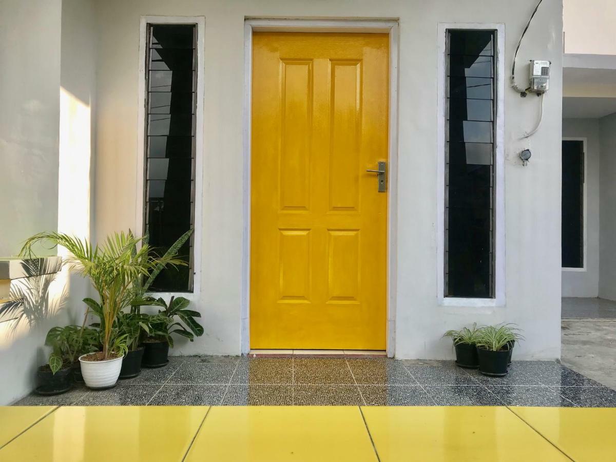 Villa Batu Keluarga Nn Екстериор снимка